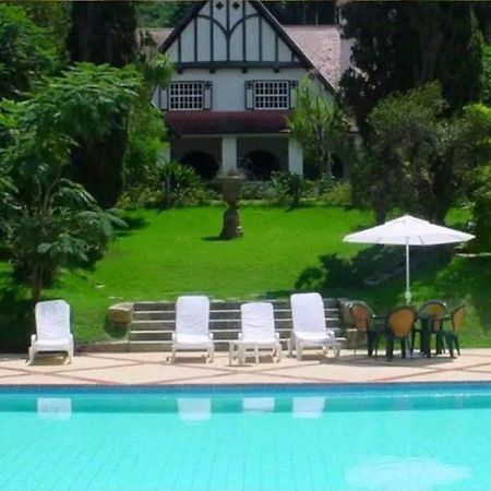 Studio 107 - Moderno No Granja Brasil Em Itaipava Petrópolis Exterior foto